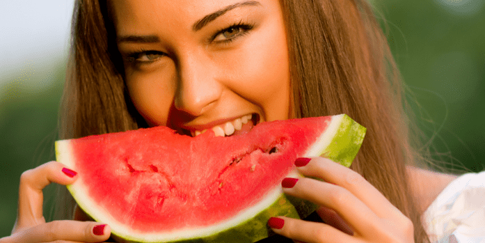 girl eats watermelon for weight loss